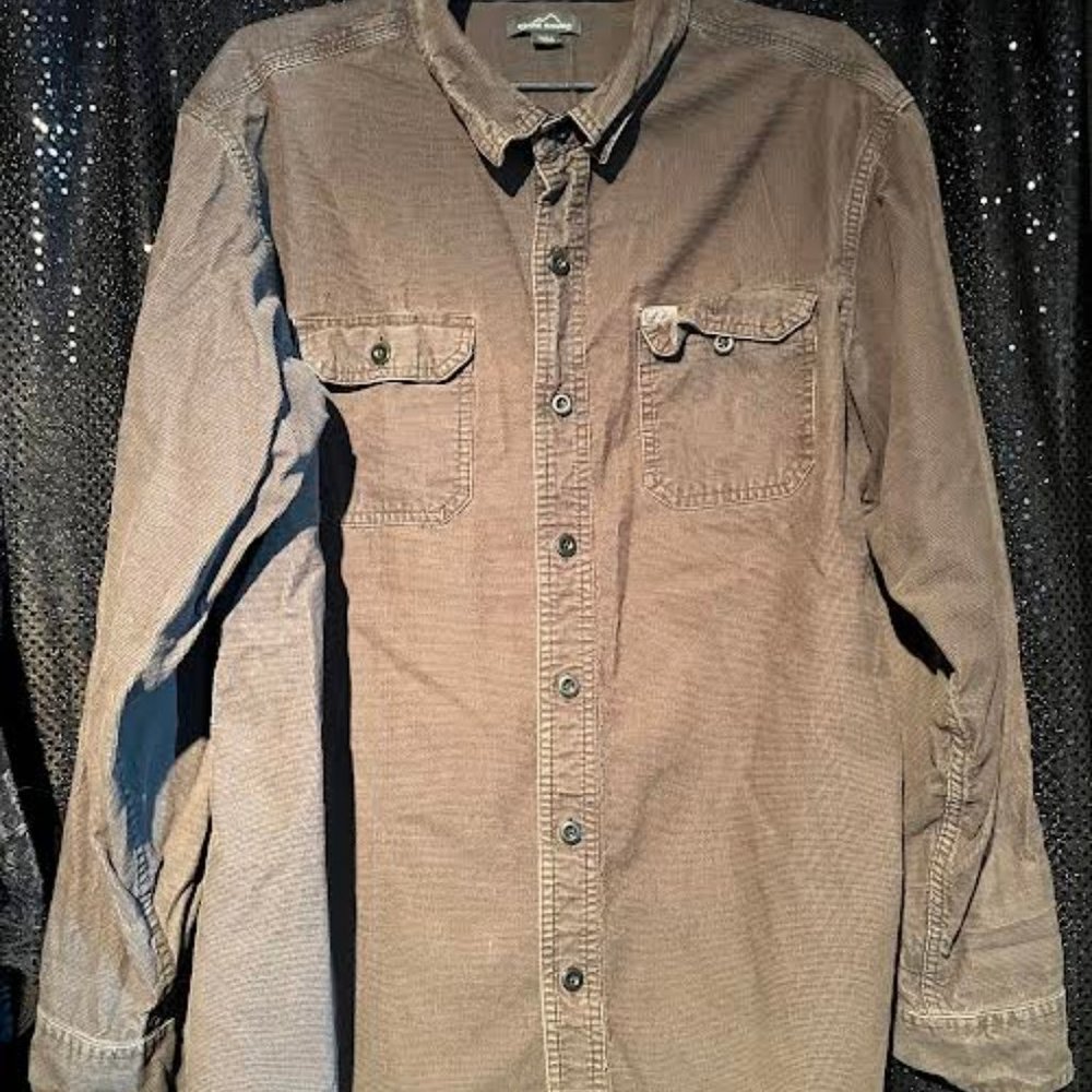 Eddie Bauer Long Sleeve Button Down